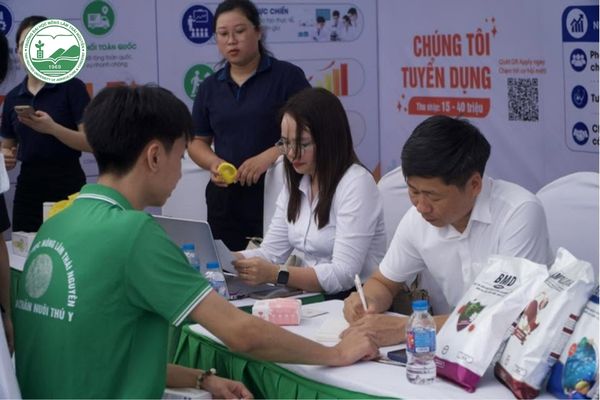 Hoàn thành các thủ tục theo quy định